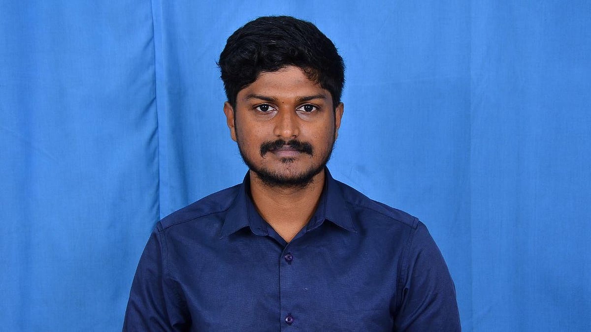 சித்த மருத்துவர் ர. ரெங்கராஜ். 