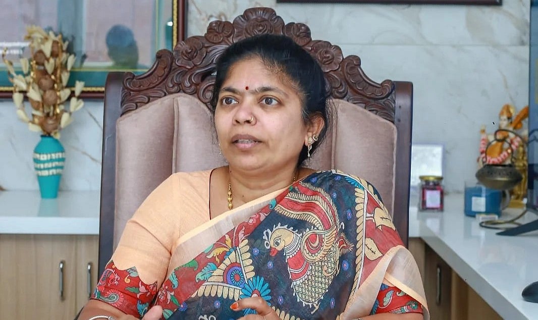 திலகபாமா
