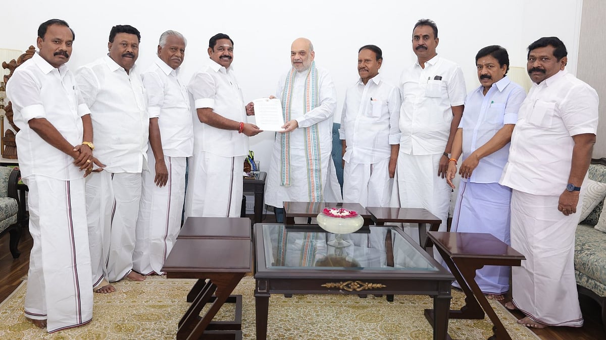 டெல்லியில் எடப்பாடி பழனிசாமி அமித்ஷா சந்திப்பு