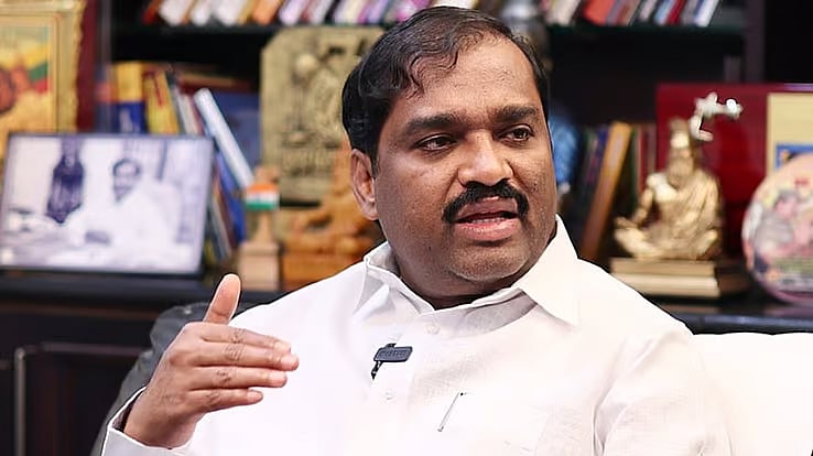 தமிழக வாழ்வுரிமை கட்சியின் தலைவர் வேல்முருகன்