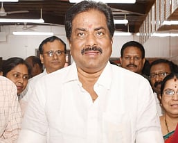 அமைச்சர் பி.மூர்த்தி