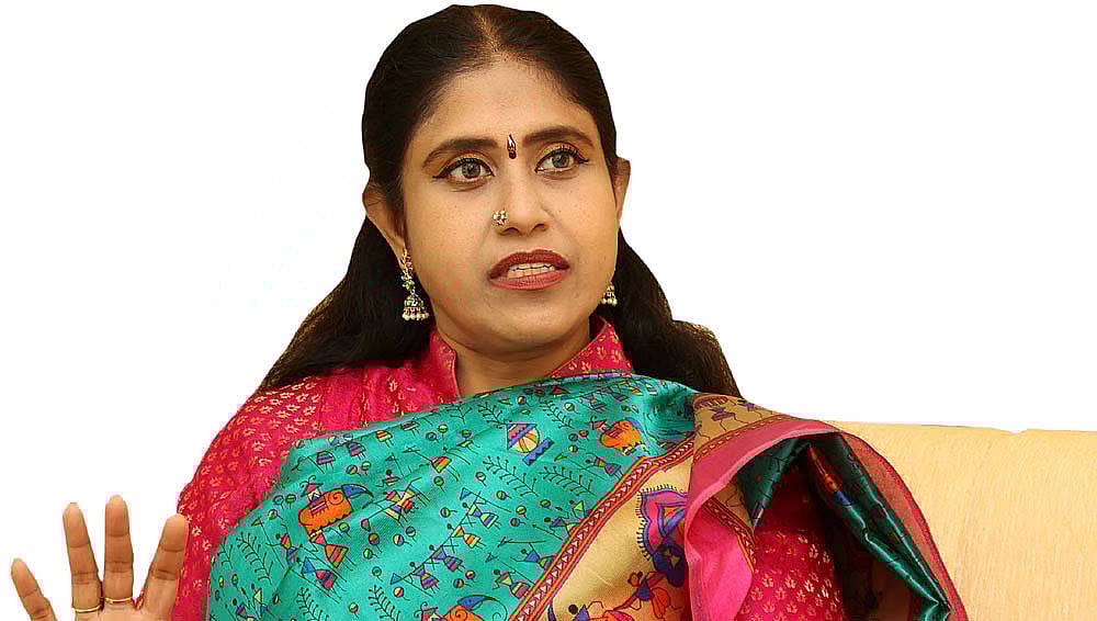 ``பலமான கூட்டணியுடன் இணைவோம் என டிடிவி தினகரன் கூறியது பாஜகவை தான்'' - முன்னாள் எம்.எல்.ஏ விஜயதாரணி