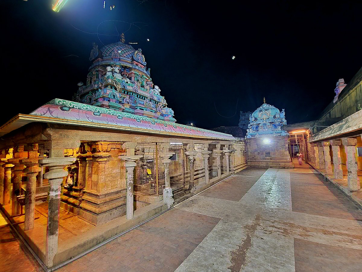 பட்டீஸ்வரம் துர்க்கை அம்மன் கோவில் 
