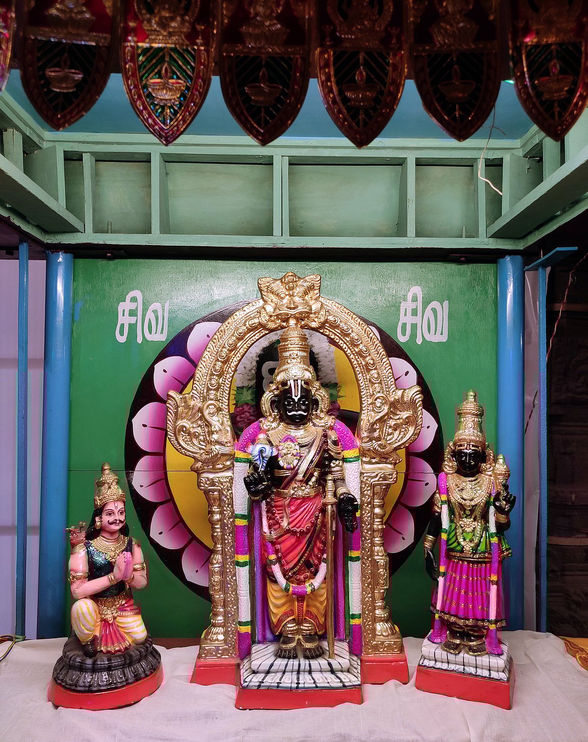 திருநெல்வேலி நெல்லையப்பர்-காந்திமதி அம்பாள் திருக்கோயில் நவராத்திரி விழா கொழு உற்சவம்.!