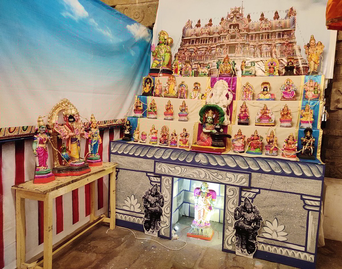 திருநெல்வேலி நெல்லையப்பர்-காந்திமதி அம்பாள் திருக்கோயில் நவராத்திரி விழா கொழு உற்சவம்.!
