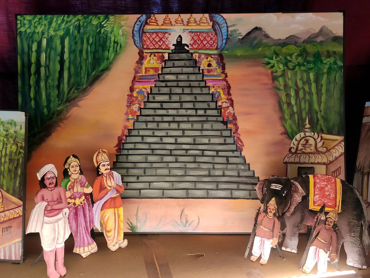 நவராத்திரி விழா: நெல்லையப்பர் திருக்கோயில் தல பெருமையை பறைசாற்றும் கொலு உற்சவம் ஓவியங்கள்.!