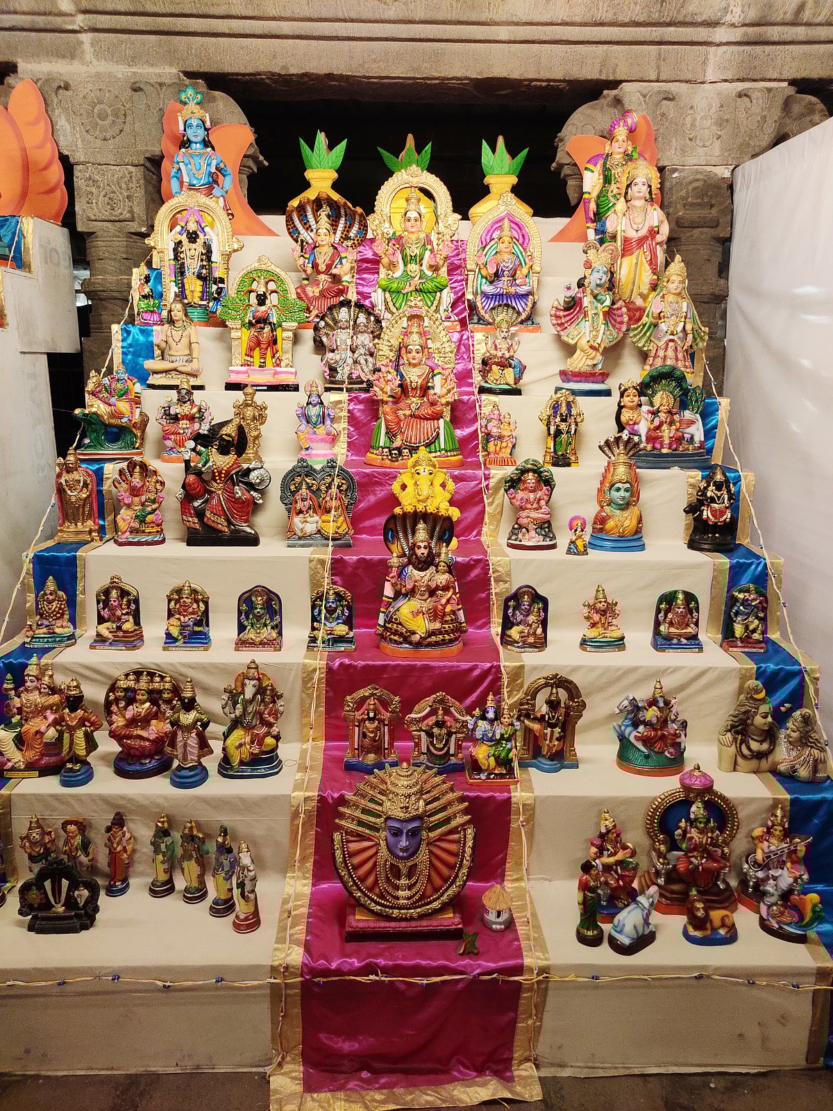 திருநெல்வேலி நெல்லையப்பர்-காந்திமதி அம்பாள் திருக்கோயில் நவராத்திரி விழா கொழு உற்சவம்.!