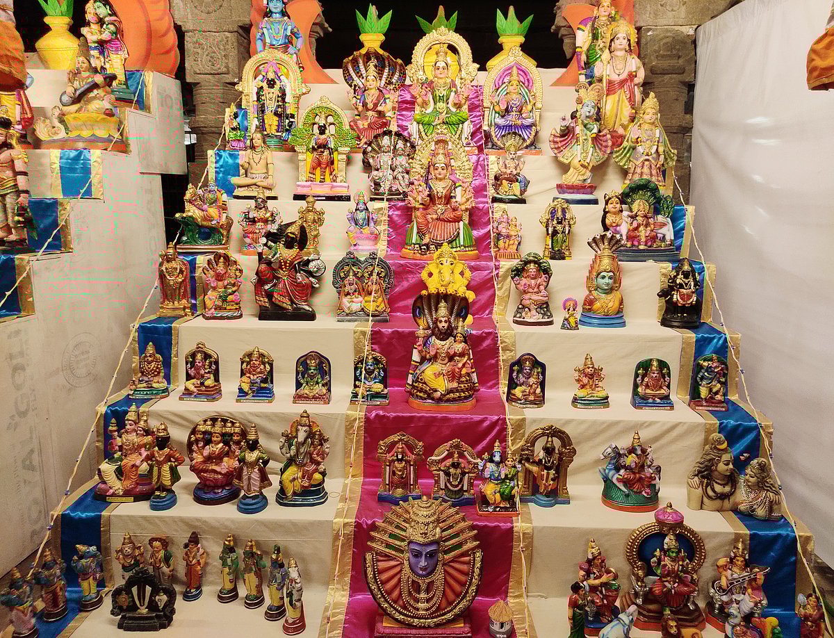 திருநெல்வேலி நெல்லையப்பர்-காந்திமதி அம்பாள் திருக்கோயில் நவராத்திரி விழா கொழு உற்சவம்.!