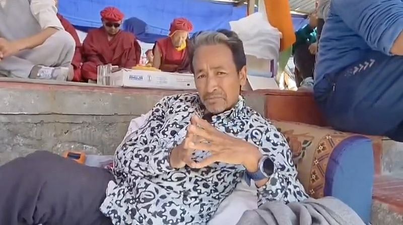 போராட்டத்தில் சோனம் வாங்​சுக்...