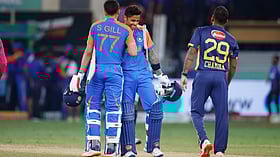 IND vs SL: கடைசி நிமிடம் வரை டஃப் கொடுத்த இலங்கை; சூப்பர் ஓவரில் வெற்றியைப் பறித்த இந்தியா