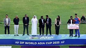 Ind vs Pak: ``அவரிடமிருந்து ஆசிய கோப்பையை வாங்க மாட்டோம்'' - உறுதியாக நின்ற இந்திய அணி! - யார் அவர்?