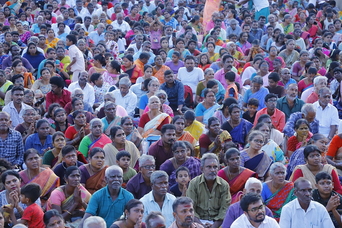 தஞ்சாவூர் பெரிய கோயிலில் சனிப் பிரதோஷ வழிபாடு