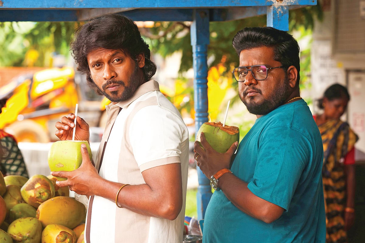 ஆண்பாவம் பொல்லாதது படத்தில்...