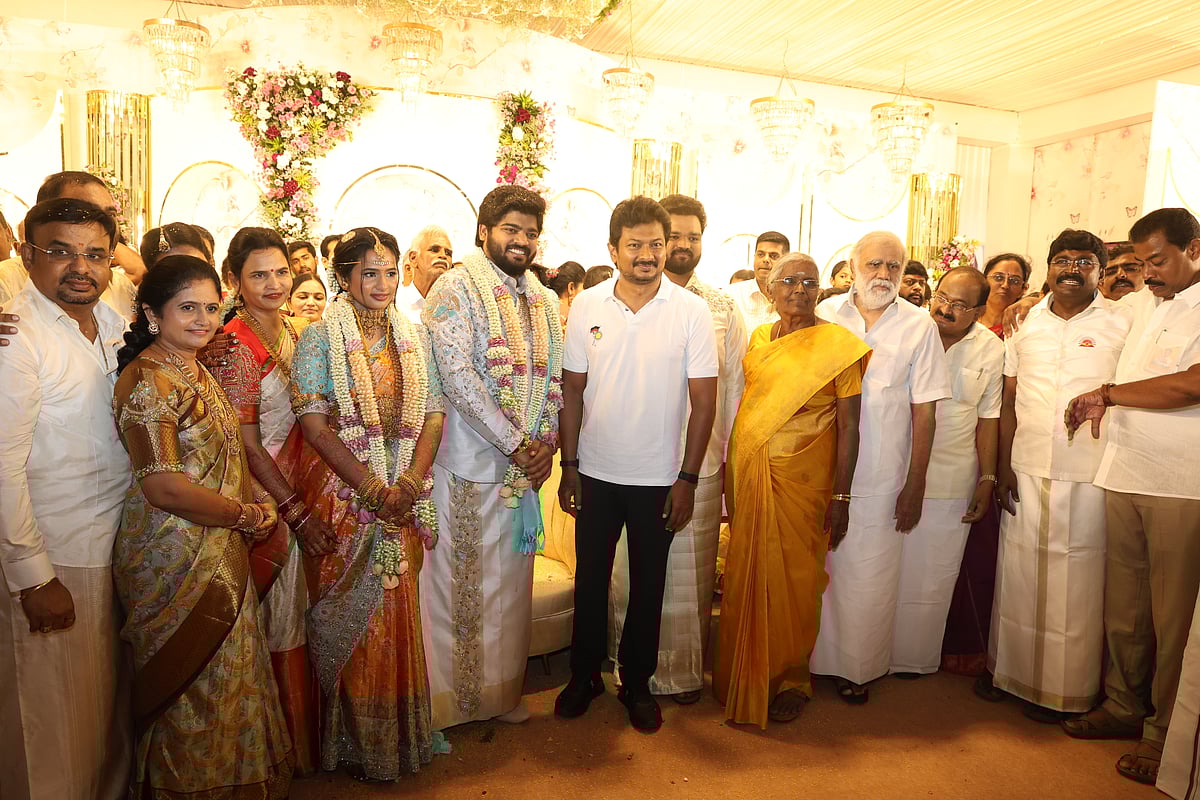 திருமண விழாவில் துணை முதலமைச்சர் மற்றும் அமைச்சர்கள்