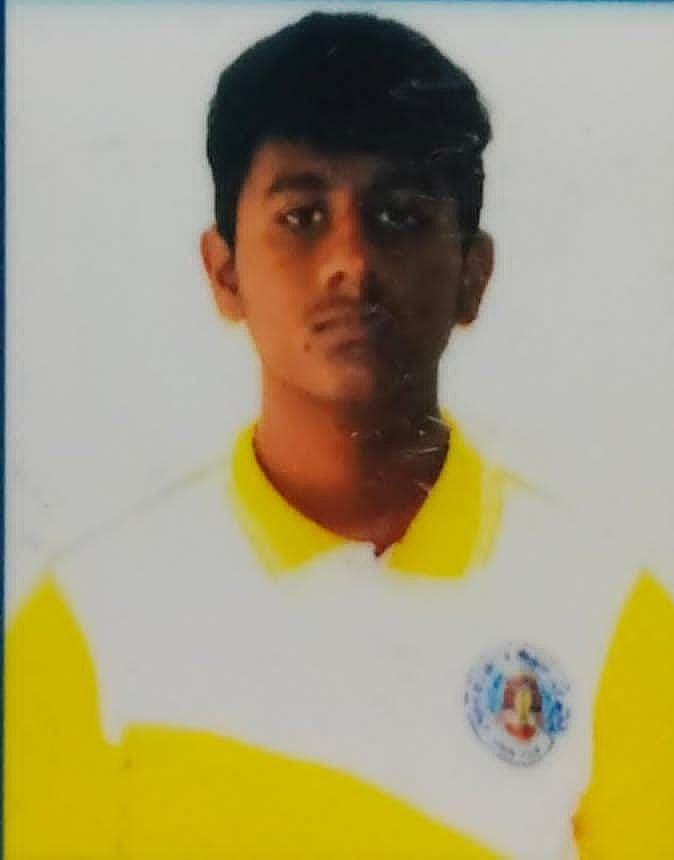 யுவ நவநீதன்