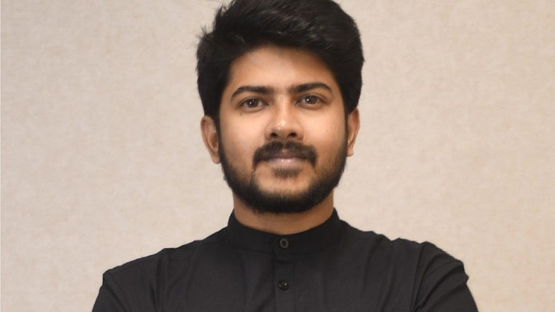 கணேஷ் ராதாகிருஷ்ணன்
