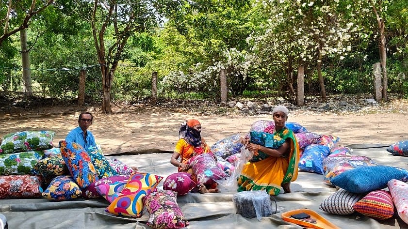 இலவம் பஞ்சு தலையணைகள்