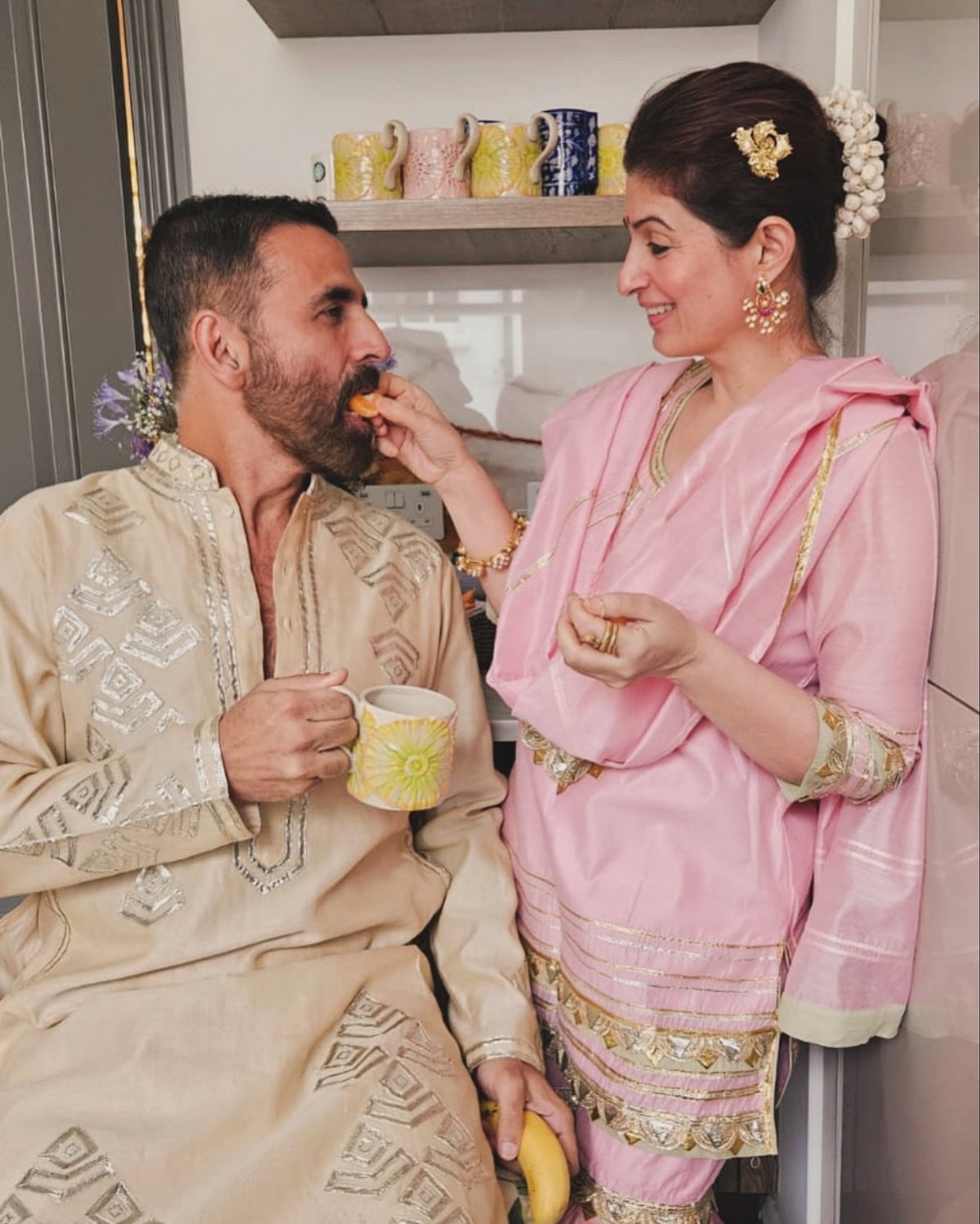 Akshay Kumar family celebration