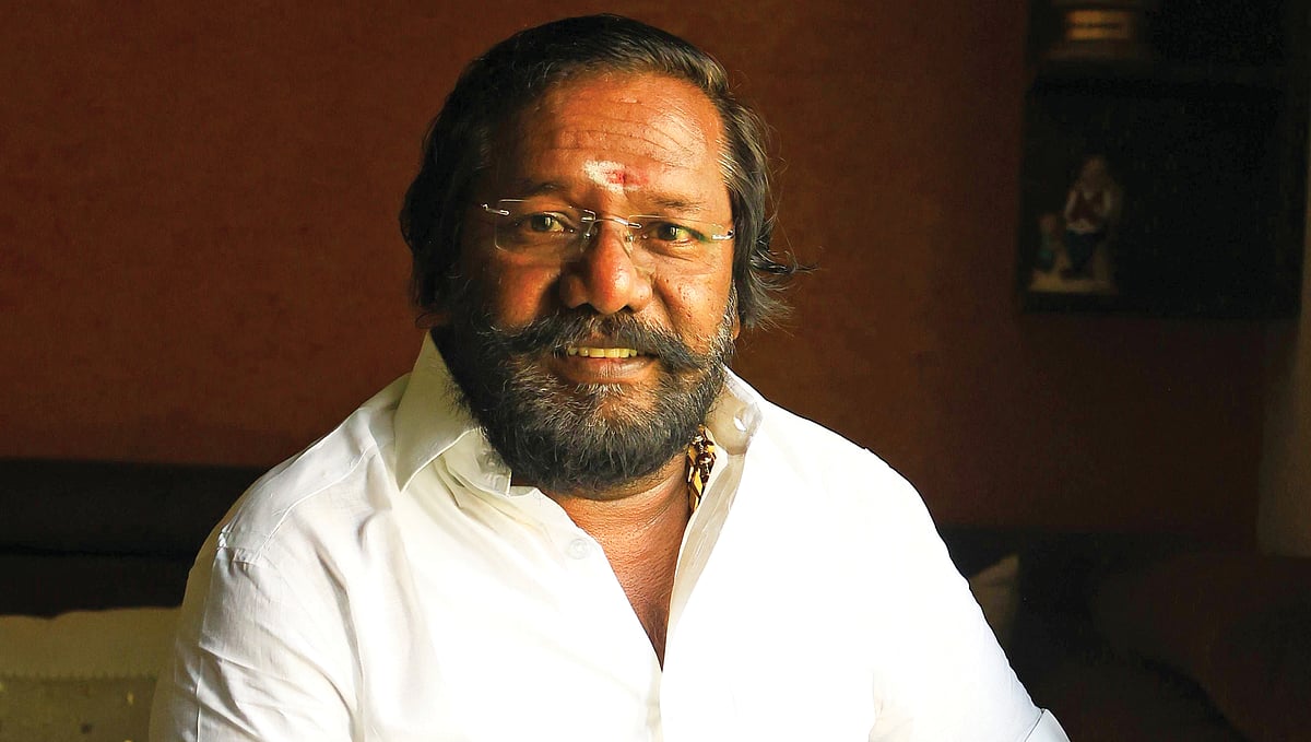 கருணாஸ்