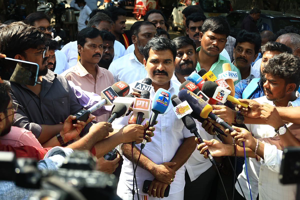 சி.டி.ஆர்.நிர்மல் குமார்