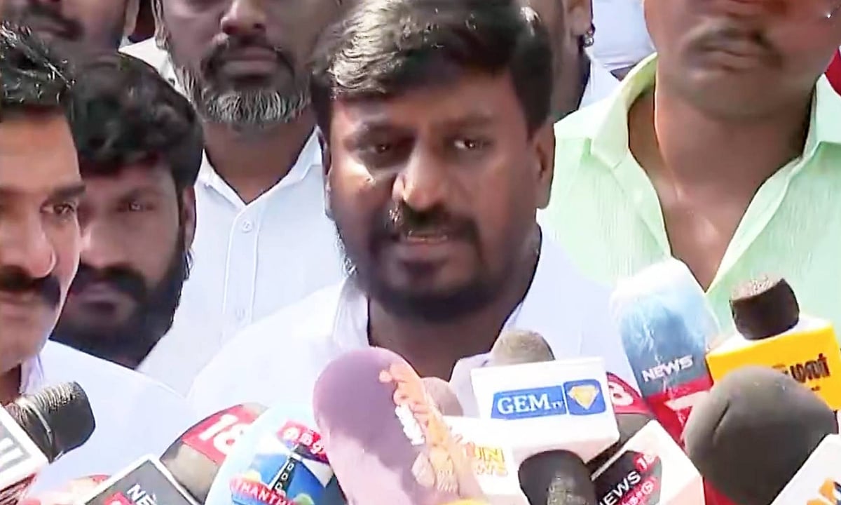 தலித் பிரச்னைகளுக்கு குரல் கொடுத்ததில்லையா? - பா.ரஞ்சித்தின் பேச்சுக்கு ராஜ்மோகனின் பதில் என்ன?