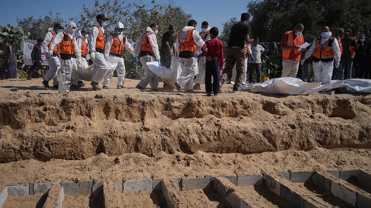 இஸ்ரேல் தாக்குதலில் உயிரிழந்தவர்களின் உடல்கள்