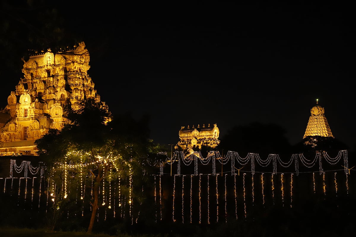 தஞ்சாவூர் பிரகதீஸ்வரர் (பெரிய கோயில்) 