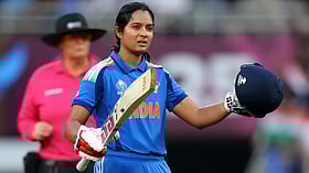 அப்பாவின் கனவை நிறைவேற்றப் பிறந்த தேவதை; பிரதிகா எனும் போராட்டக்காரி சாதித்த கதை