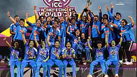 ICC-ஐ விட அதிக பரிசுத் தொகையை அறிவித்த BCCI; கூடுதலாக சூரத் வைர வியாபாரியின் சர்ப்ரைஸ் கிஃப்ட்!