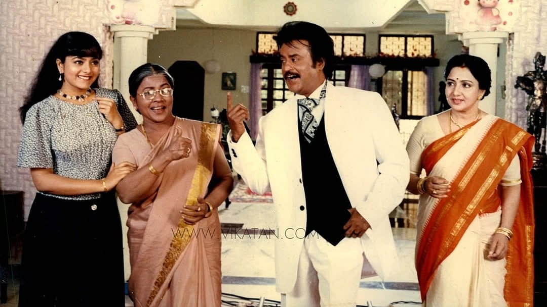 அருணாச்சலம் படத்தின் புகைப்படங்கள்