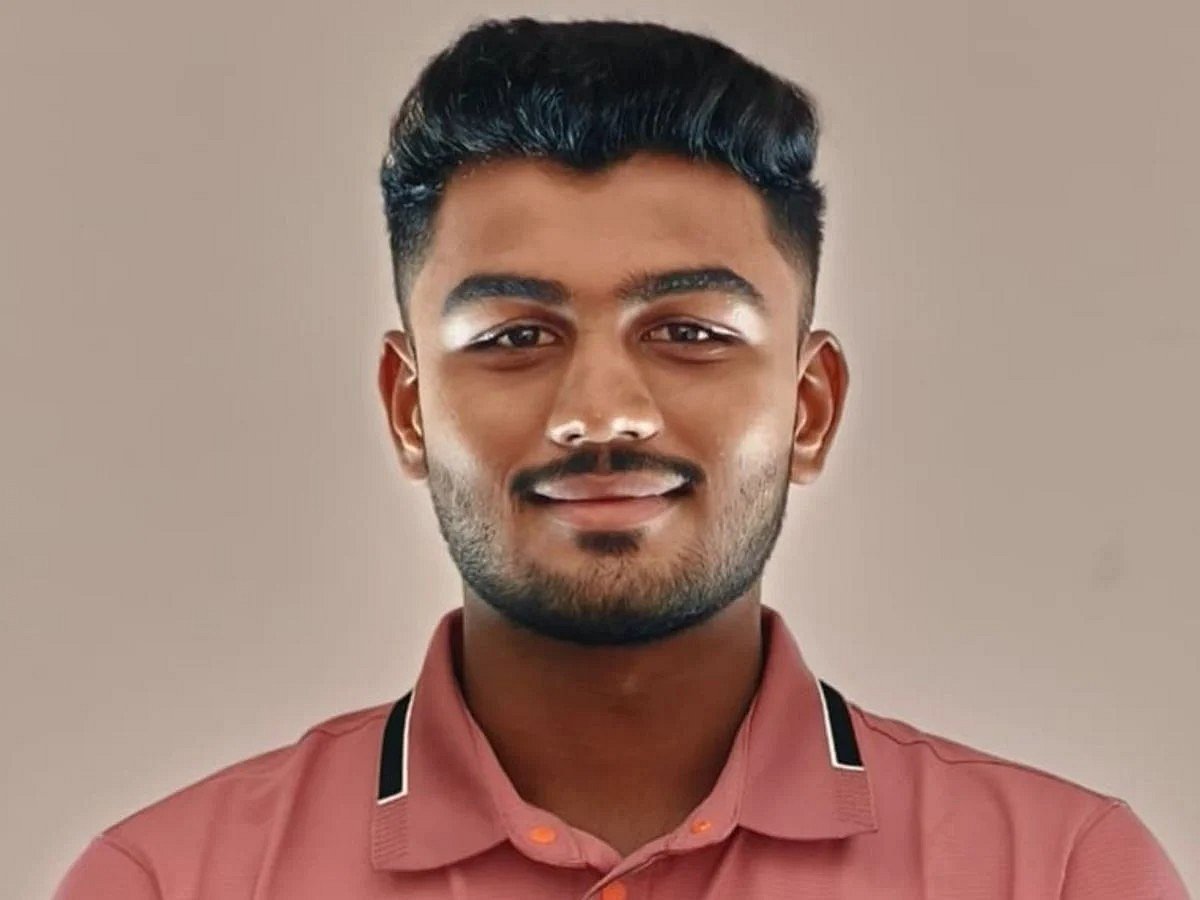 கிரிக்கெட் வீரர் அசுதோஷ் மகிதா