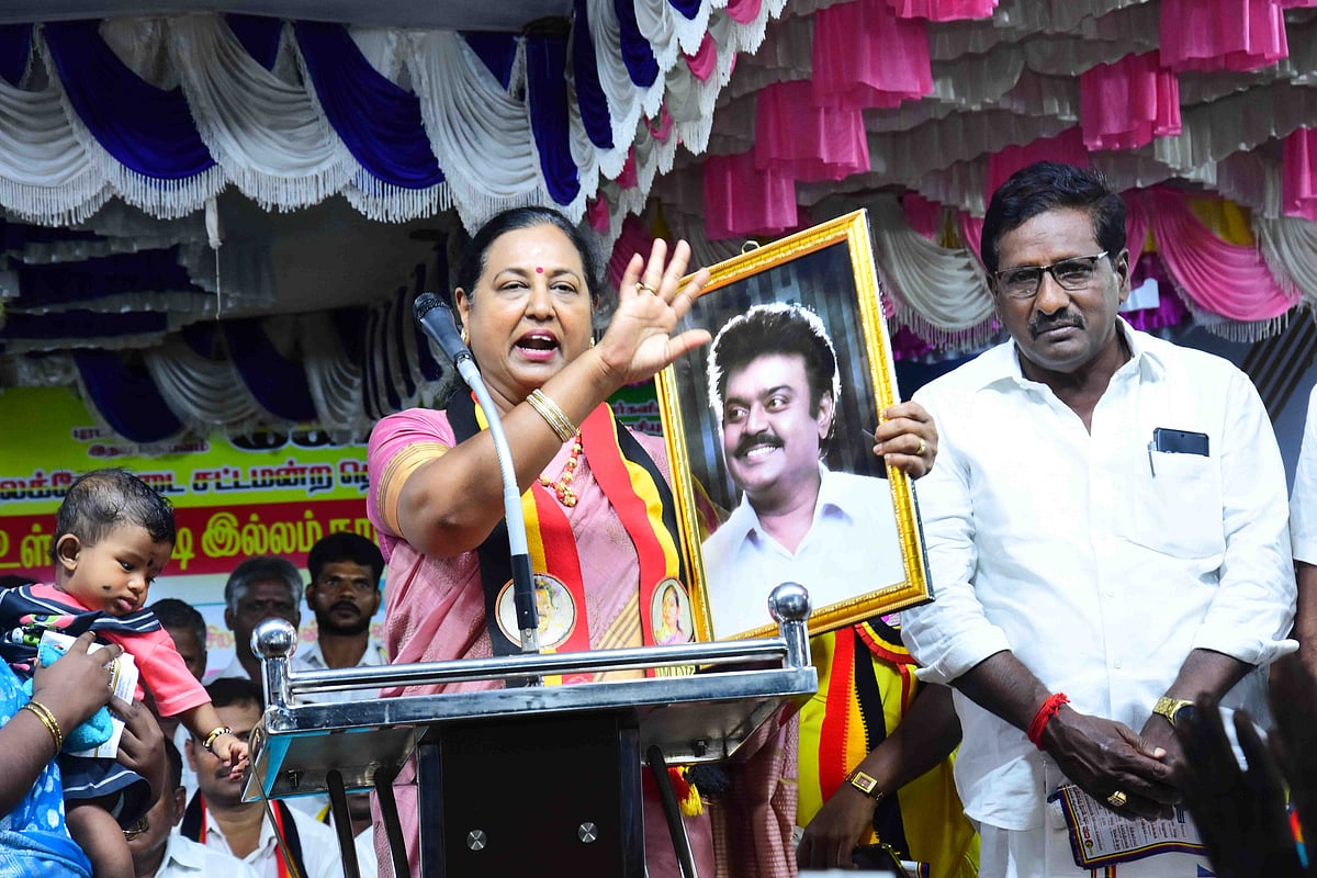 ``மக்களை தேடி, மக்கள் தலைவர் ரதயாத்திரை'' - பிரேமலதா விஜயகாந்த்