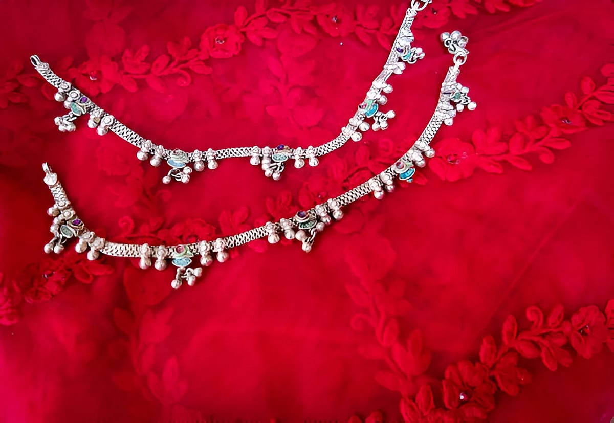 வெள்ளி | ஆபரணம்