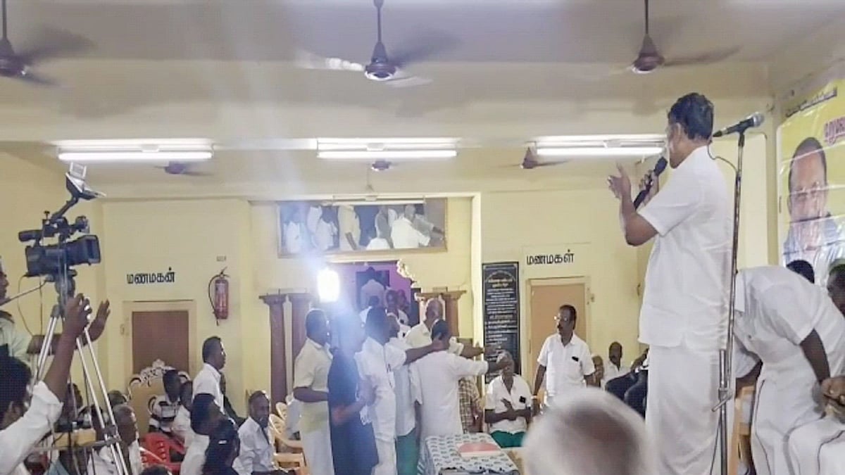 வாக்குவாதம்