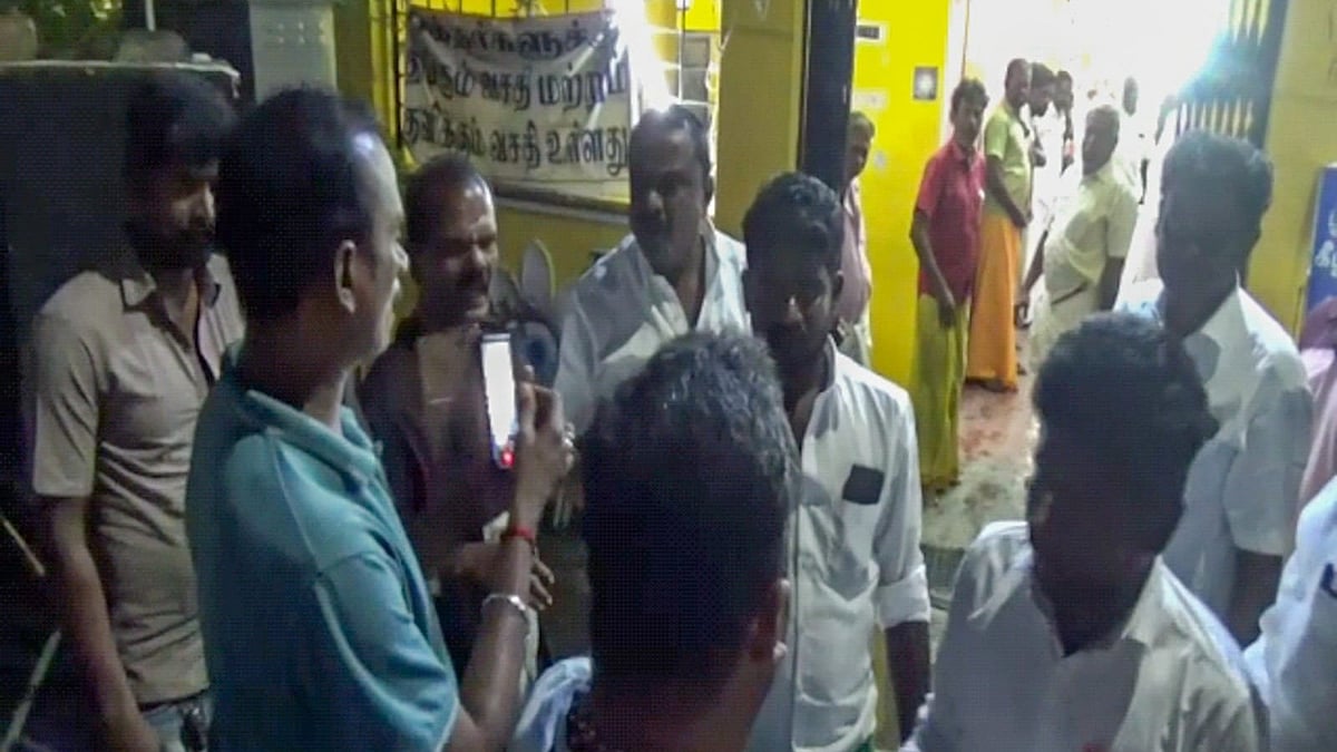 செய்தியாளர்களிடம் வாக்குவாதம்