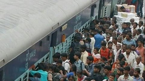 ரயில், நெருக்கடியான நிலை