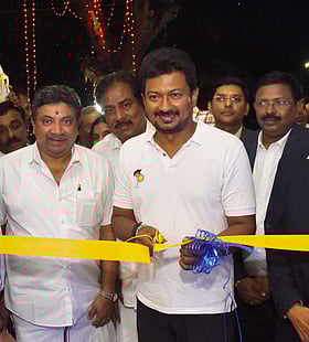 உலகக் கோப்பை ஹாக்கி போட்டி; மதுரையில் மைதானத்தை திறந்துவைத்த துணை முதல்வர் உதயநிதி ஸ்டாலின்!