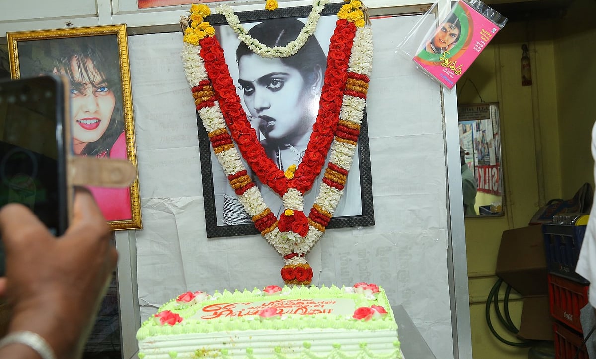 சில்க் ஸ்மிதா பிறந்தநாள் விழா 