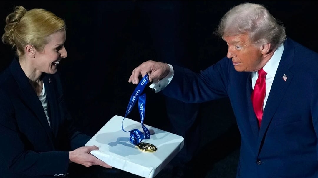 Trump: `அமைதிக்கான பரிசு - ட்ரம்ப் மகிழ்ச்சி; நோபல் பரிசு மிஸ் ஆனாலும் FIFA ஆறுதல்