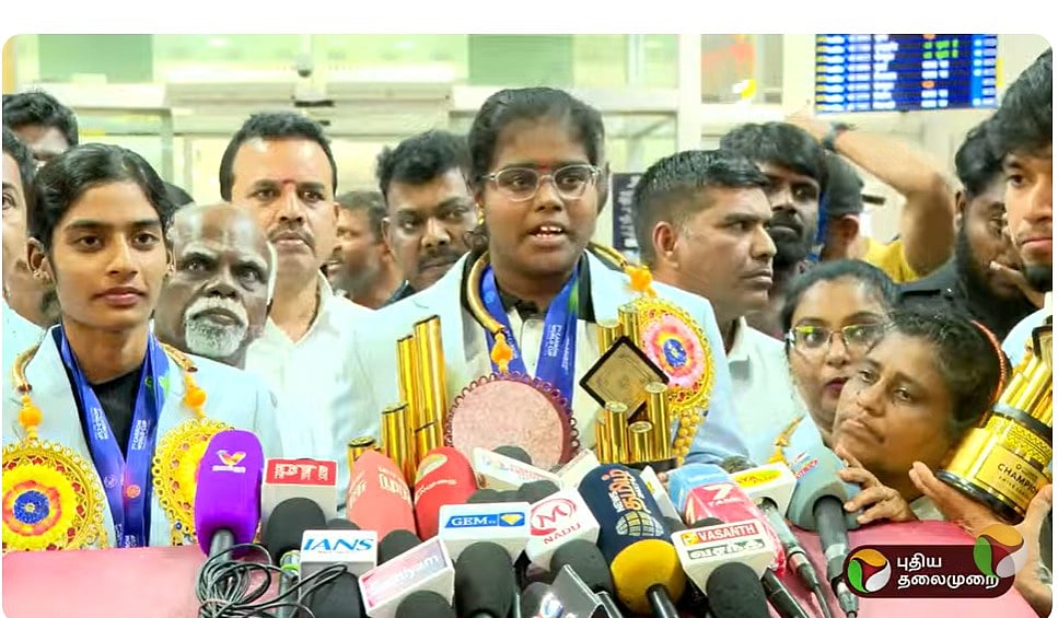 கேரம் வீராங்கனை கீர்த்தனா