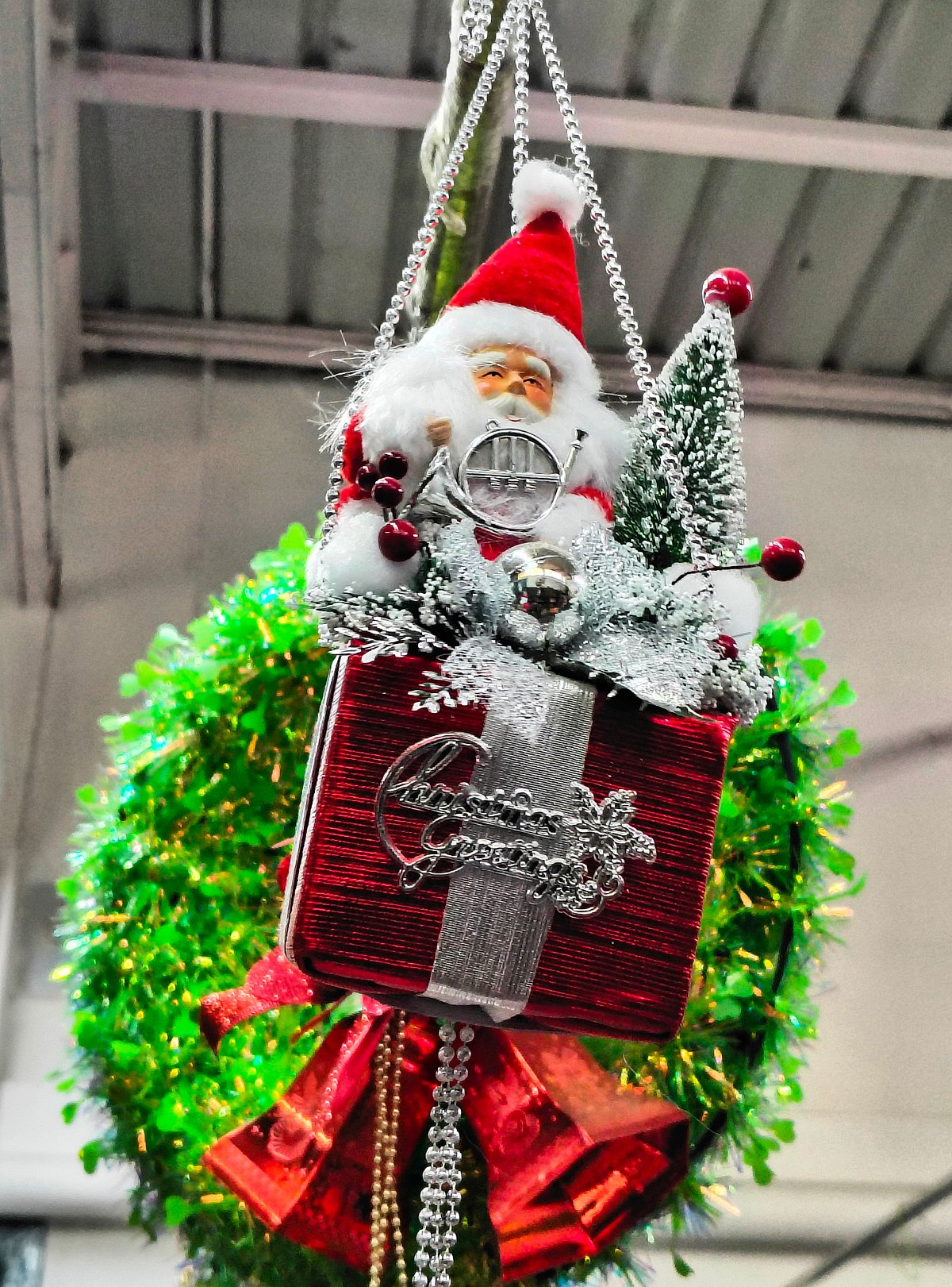 நெல்லையில் களைகட்டும் கிறிஸ்துமஸ் விற்பனை |மின்னொளியில் ஒளிரும் ஸ்டார்கள், குடில்கள், மரங்கள்.!