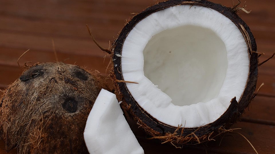 தேங்காய் நமக்கு என்னென்ன நன்மைகள் செய்கிறது..?