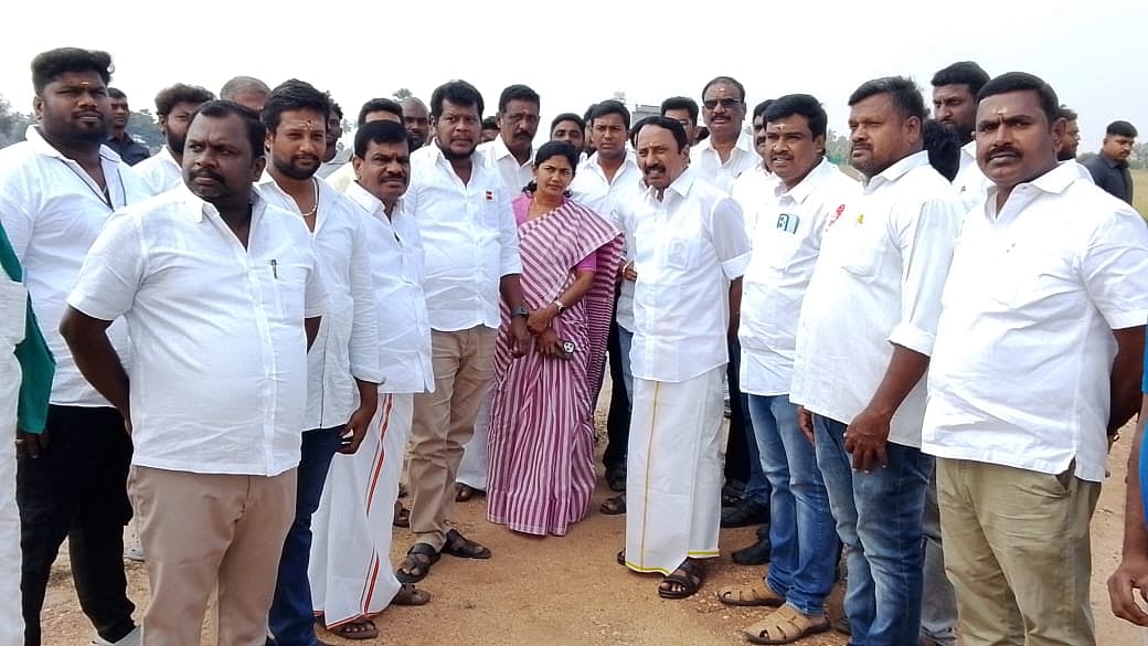 தவெக நிர்வாகிகள்