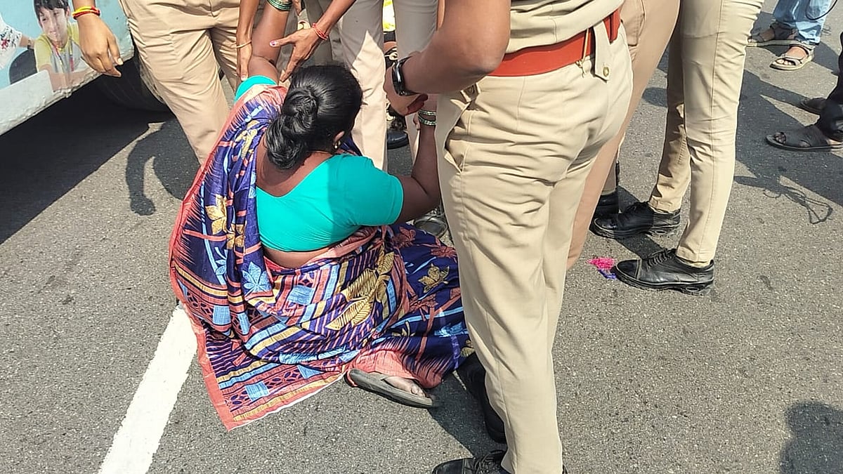 தூய்மைப் பணியாளர்கள் போராட்டம்