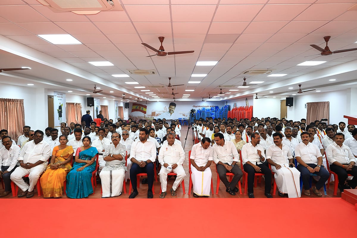 தவெக நிர்வாகிகள் கூட்டம்