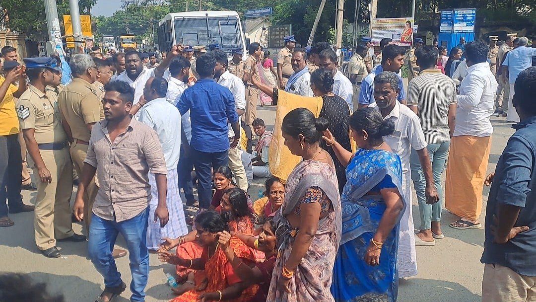 சாலை மறியல்