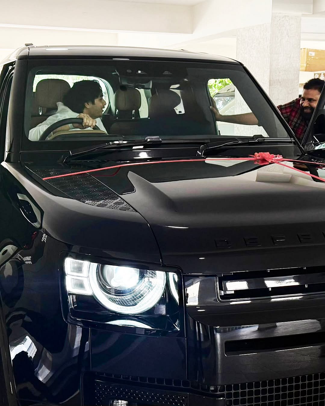 Pawan Kalyan - Sujeeth