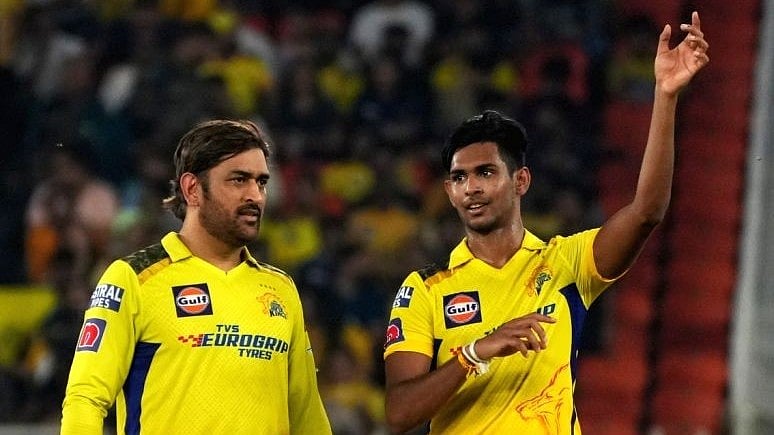 தோனி, பதிரனா 