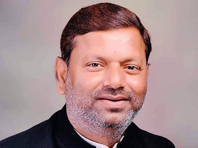 நிதி அமைச்சகத்தை சேர்ந்த இணை அமைச்சர் பங்கஜ் சவுத்ரி