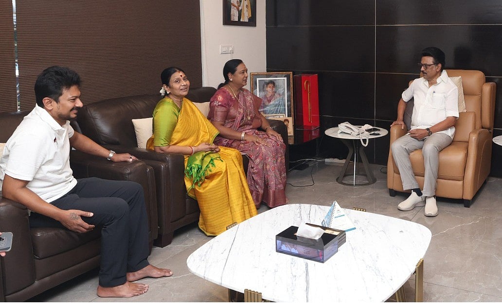 ஸ்டாலின், பிரேமலதா சந்திப்பு